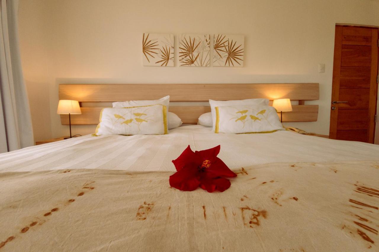 Hotel Hare Uta Hanga Roa Bagian luar foto